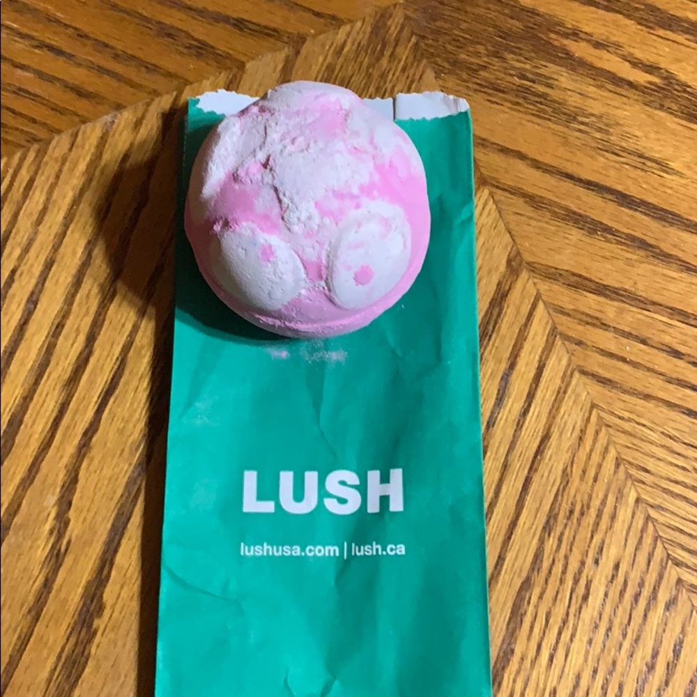 Limited Edition Snow Fairy Jelly Bath Bomb 🧚‍♀️